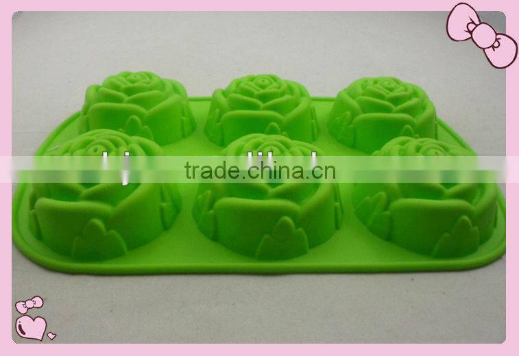 cartoon shaped silicone cake mould