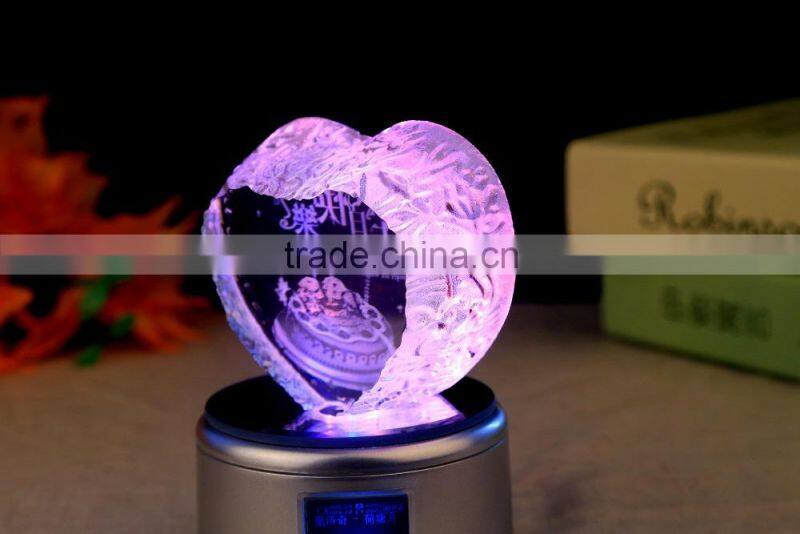 Newest Design Crystal Heart Shape Photo Frame