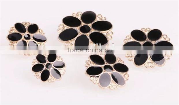 Oiled metal buttons Petals button lady white black coat fashion decorative buttons