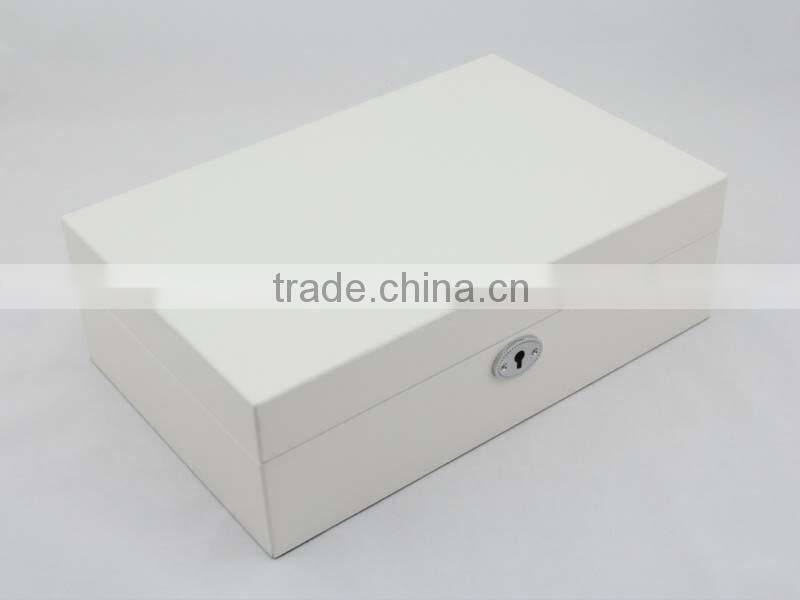 Luxurious wooden plain boxes wooden velvet jewellery boxes (WH-20024-1)