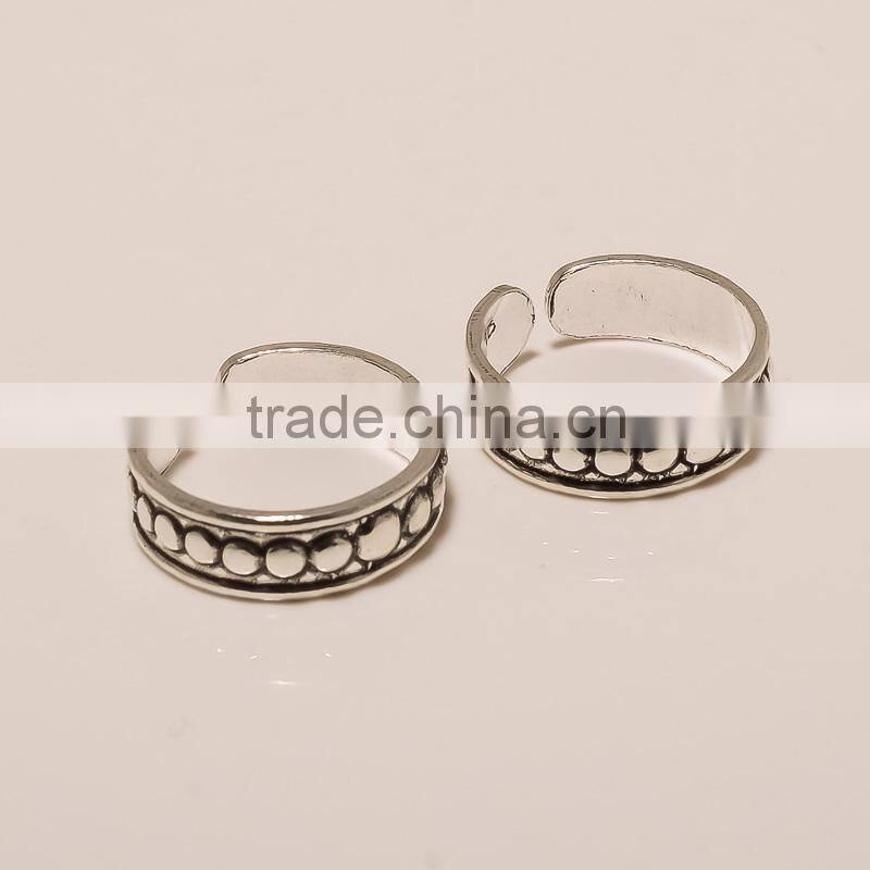 T0008-925 SOLID STERLING SILVER FINE LIGHT OXIDIZED DESIGNER DOT TOERINGS 2.96