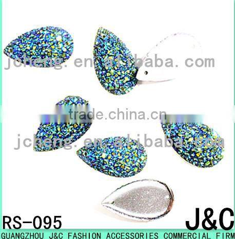 16*31Crushed effect horse eye resin stone