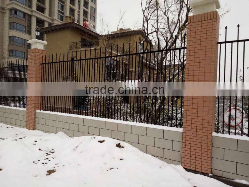 metal fence panels distributor