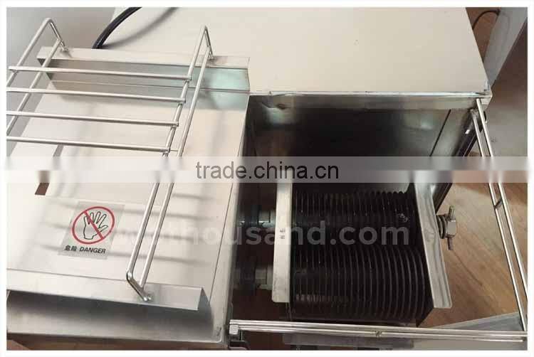 25MM Thickness 800 KG/Hour Fresh Meat Slicer Cutter used for Meat Dicer