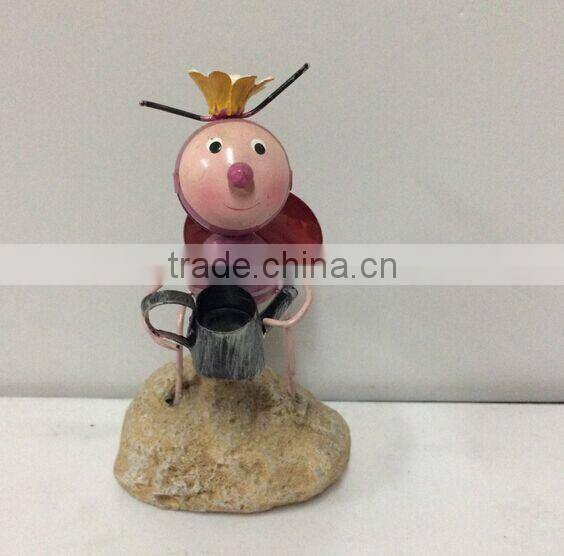 2015 newest design labybug garden stakes metal ladybug garden decoration garden stakes working ladybug with flower