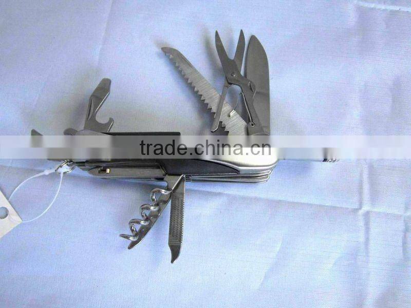 multi functional pocket knife