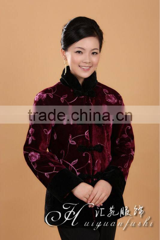 chinese woman traditional wear