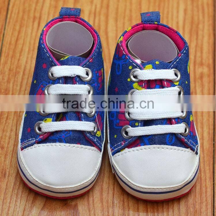 Printed shoestring sport denim baby footwear