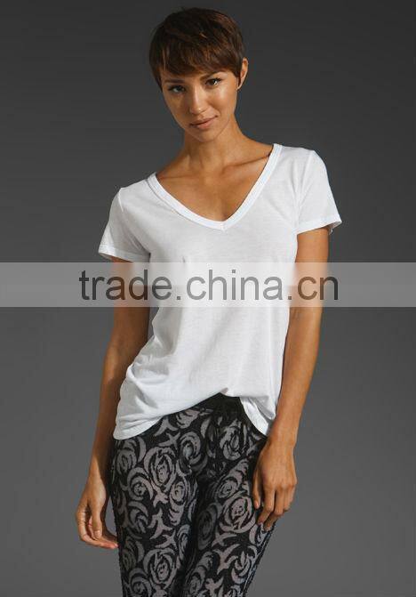 women plain tee shirts in white