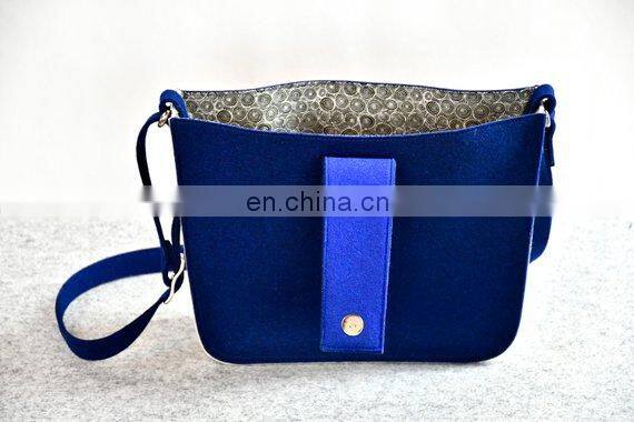 Handmade Modern Designed Felt Messenger Bag with cotton lining