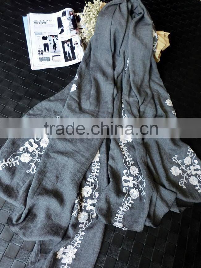 Newest Flower Embroidery Design Cotton Woman Fashion Vintage Scarf
