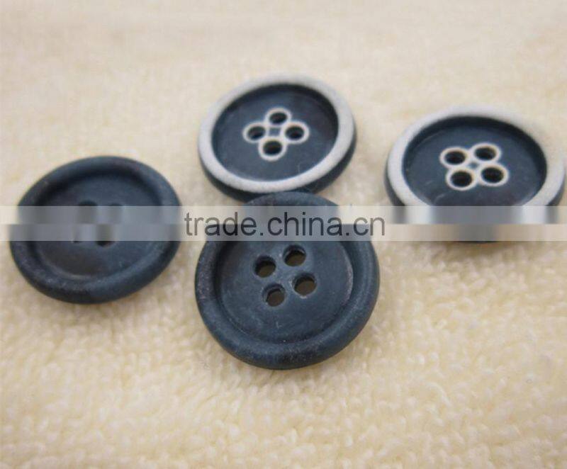 Sedex Audited Factory 2 Pillar burnt rim 4 holes fire proof urea button, urea button for suit