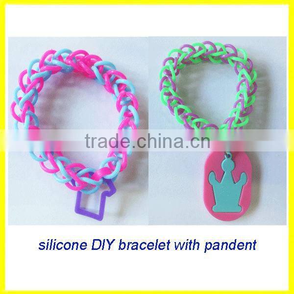 2013 new design DIY silicone bracelet with pandent