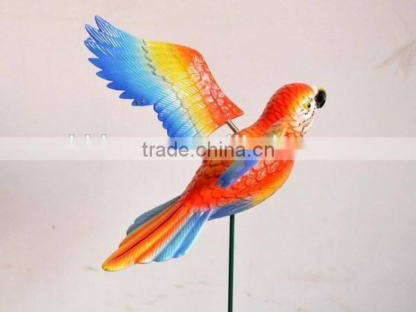 6 inch Parrot Plastic Flower Decorative Garden Stakes