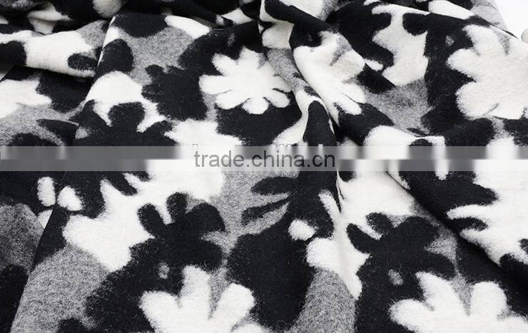 2016 Lady winter coats jacquard woollen heavy weight fabric coat garment fabric