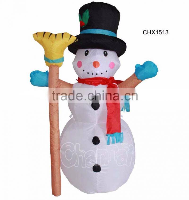 Winter Christmas Inflatable Snowman Snowman with Broom Yard Garden Decoration
