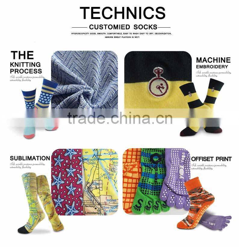 Customized men's sports cotton socks fashion soccer socks