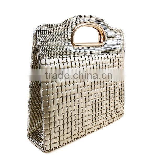 Large capacity clutch style women hand bag