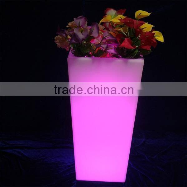 2015 hot sale Bright Color change LED Flower Pot with remote