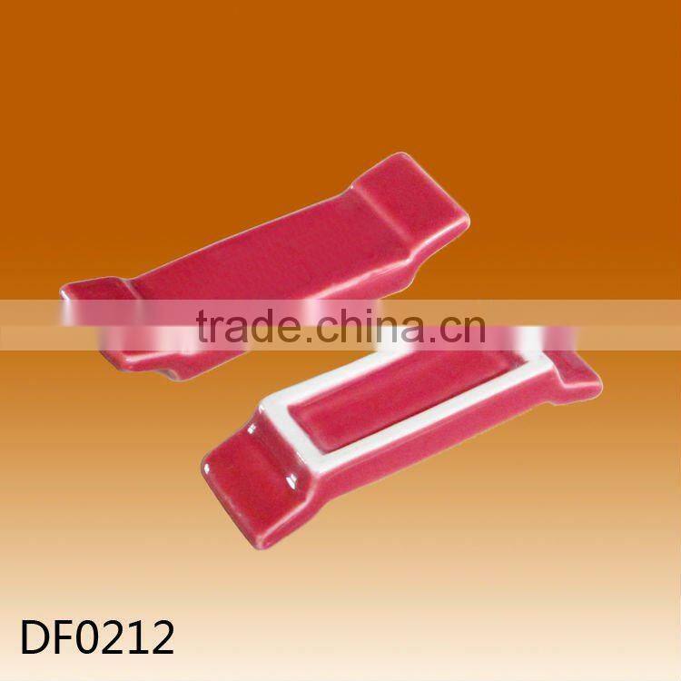 China supplier new premium custom glazed ceramic chopsticks rest, holder
