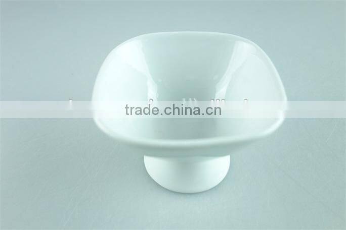 Wholesale white ceramic ice-cream cup for dessert use with cheap price