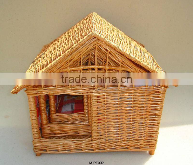 Large Oval Step-In wicker baskets for dogs