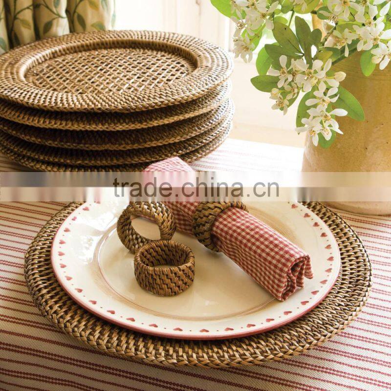 Rattan charger round plate
