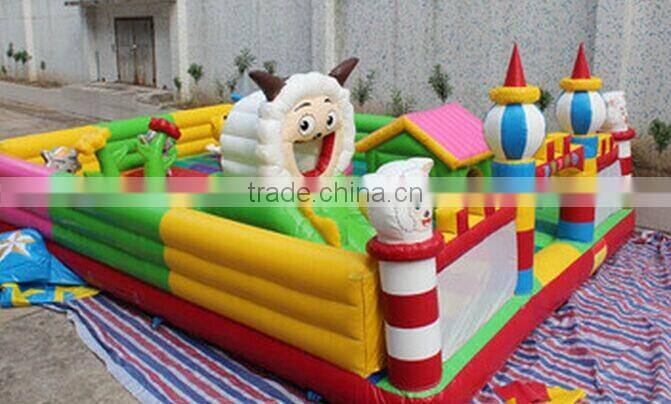 2015 new design good quality inflatable bouncing castle for sale