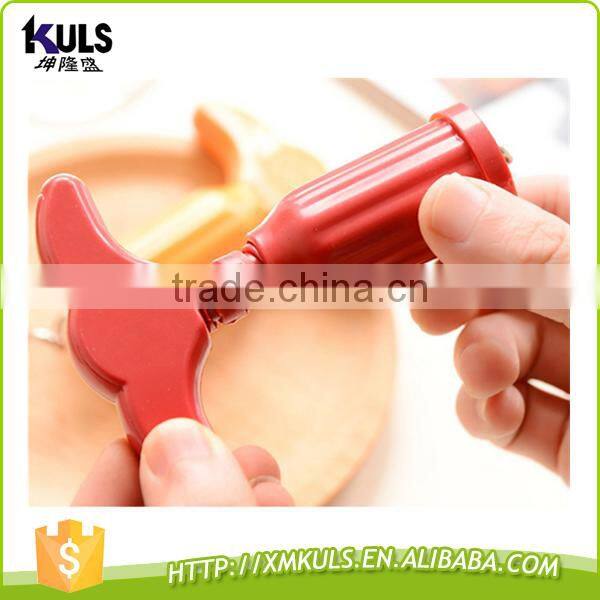Red wine opener plastic bottle opener
