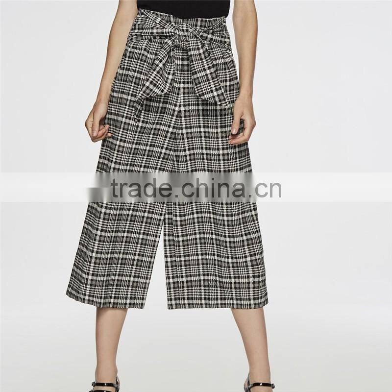 Black and white patterned bow embellished tartan culotte pants slacks