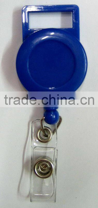 Drop type with lanyard ID flexible retractable badge holder