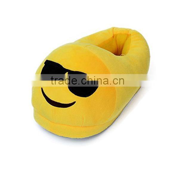 Factory supply custom cute plush emoji slipper for women