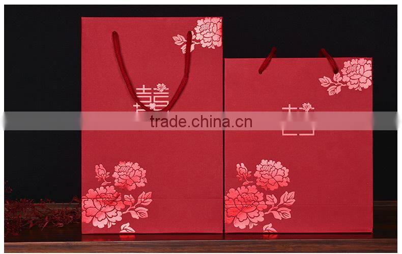 Customized China manufactures printing wedding gift paper bag