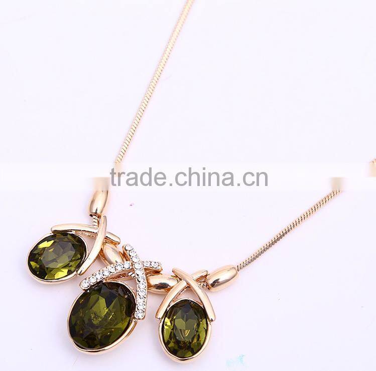 2016 Fashion long chain crystal pendant necklace simple design women jewelry