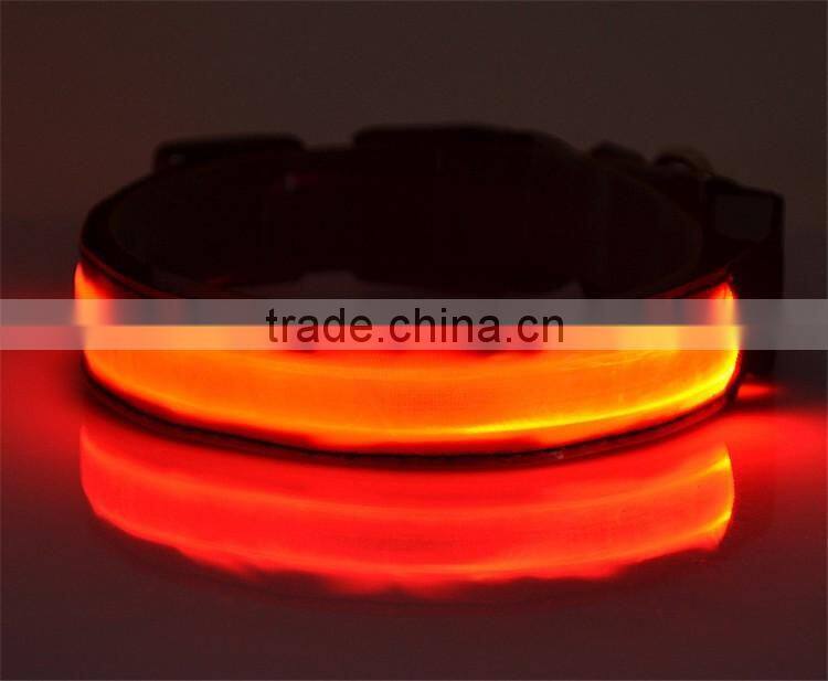 LED Nylon Pet Dog Collar Night Safety LED Light-up Flashing Glow In The Dark Electric LED Cat & Dog Collar