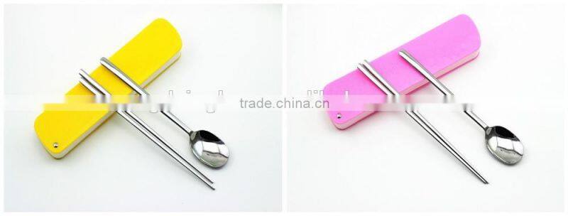 Wholesale Korean Style Cutlery in Rotary Plastic Box for Promotion