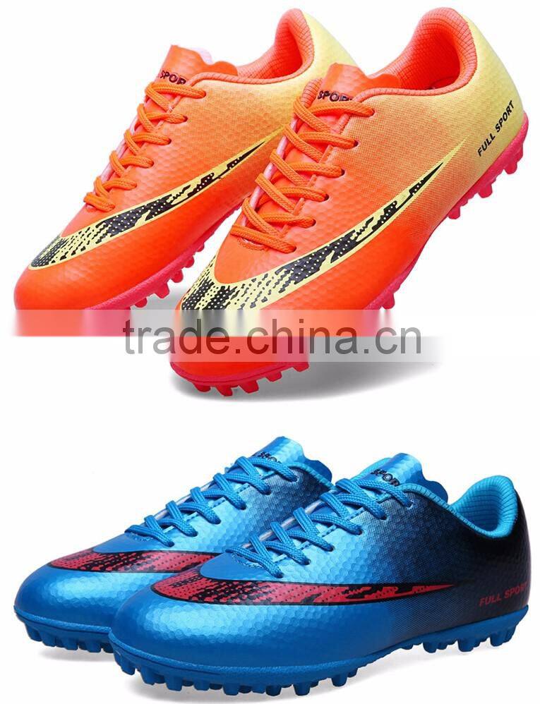 Hot Selling Soccer Shoes New Cool Breathable Men Football Shoe