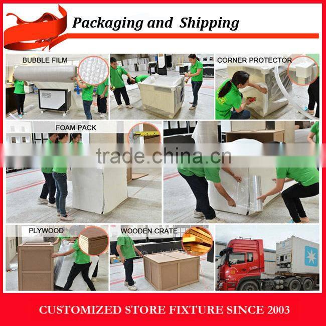 Durable accessories hanging bracket display