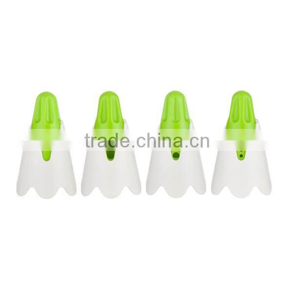 SINOGLASS 2 jars 95ml snow mountain shape top glass salt and pepper spice jar rack set