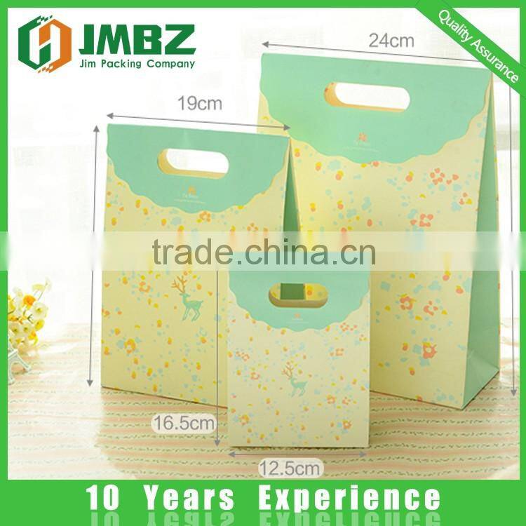 Paper Material and Accept Custom Order paper bags for christmas gifts