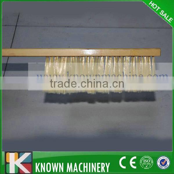 beekeeping equipment bristle and wood handle honey bee brush