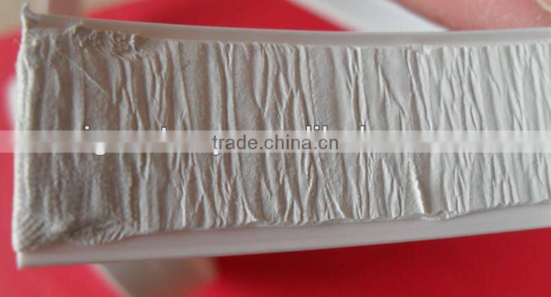 Waterproof butyl sealing strip for bathrooms/tube