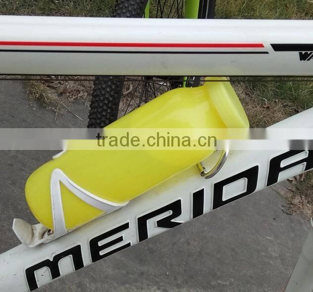 Food grade Silicone Water Bottle Man-carried outside Kettle