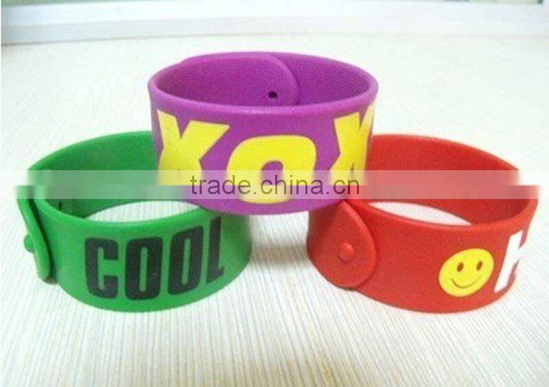 magic silicone slap bracelets
