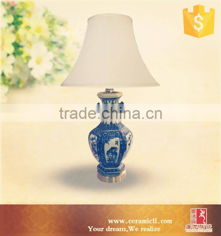 Chinese antique home decoration white and blue ceramic table lamp
