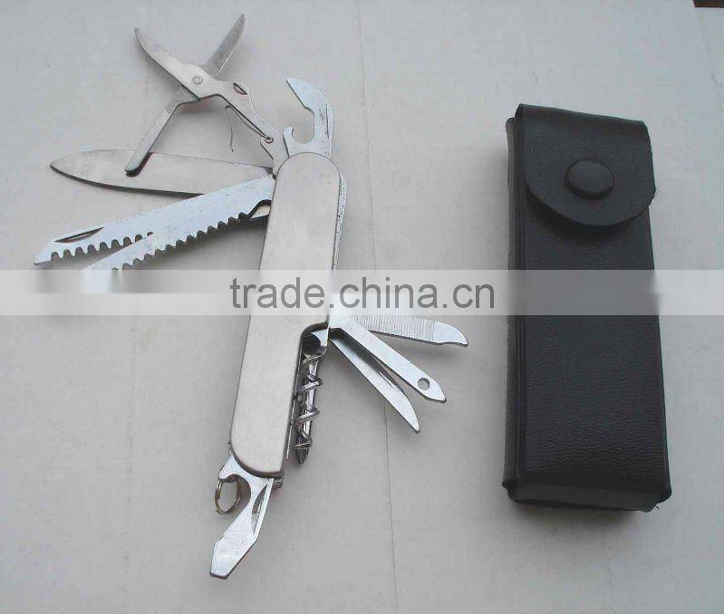 multi functional pocket knife