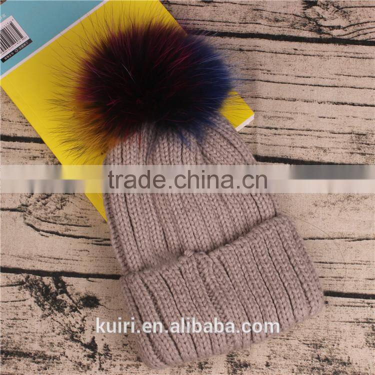 Wholesale Beanie Hats with raccoon fur ball for lady