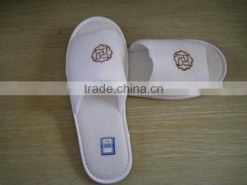 Open toe customize guangzhou disposable hotel towel slippers Wholesale