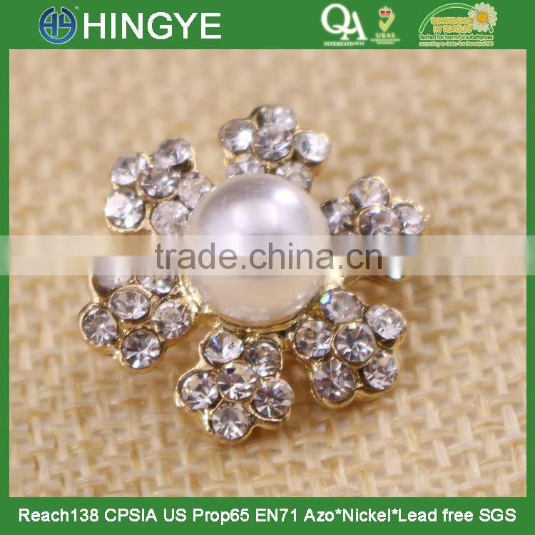 wholesale gold flower rhinestone button with a center pearl 15775-2
