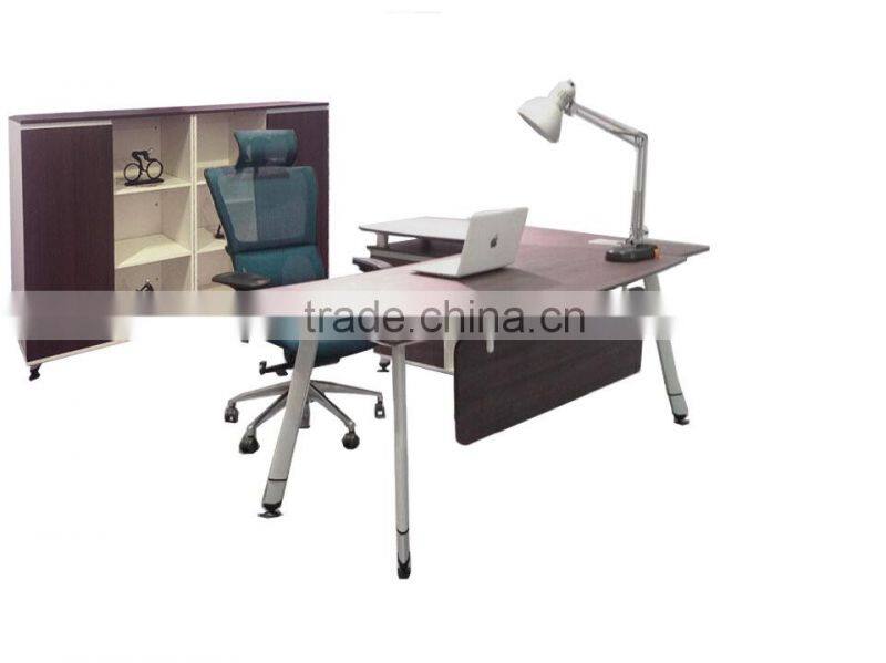 High Quality and Practical Design 4 Seater Office Workstation Office Table